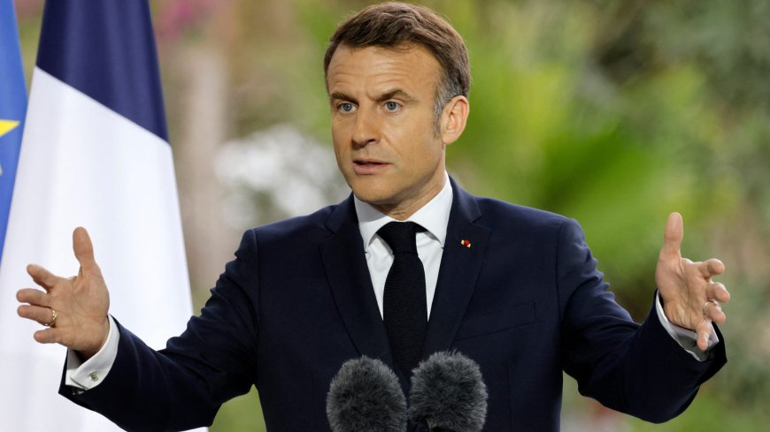 Macron Advocates for Restoring Palestinian Governance in Gaza During Call with Abbas